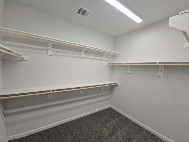 Building Photo - 9227 Dearborn Knoll Dr
