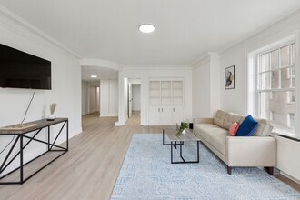Building Photo - 109 New York 96-SI FL10-ID1612435P