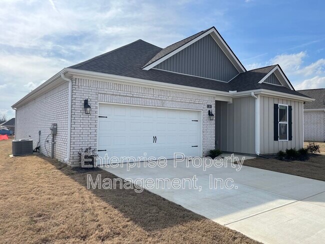 Building Photo - 250 Kipling Dr