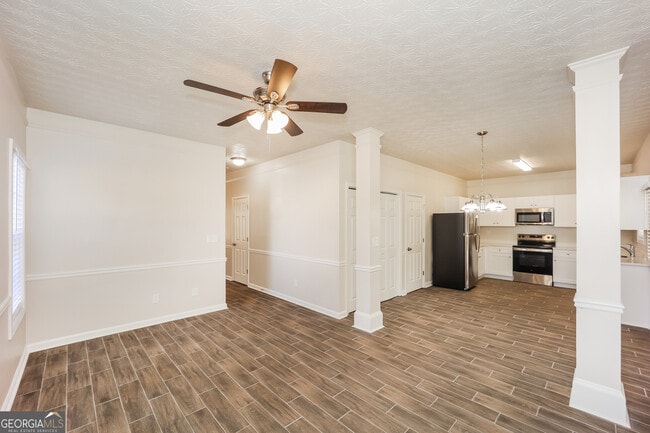 Building Photo - 50 Autumn Ct