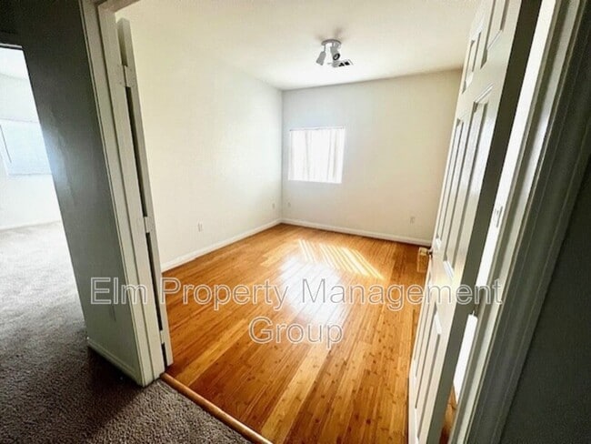 Building Photo - 9303 Gilcrease Ave