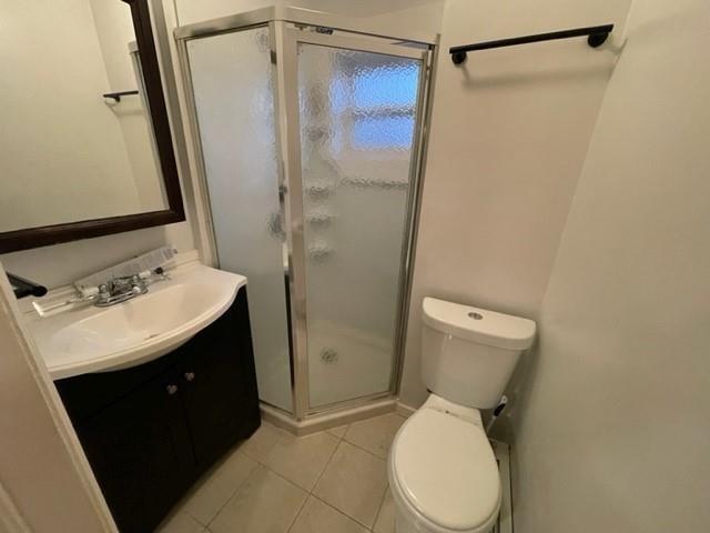 Building Photo - 5 Record St