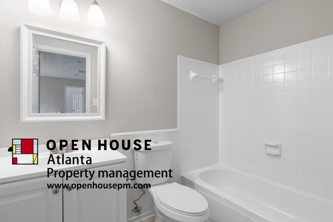 Building Photo - 521 Roys Ct, Lawrenceville