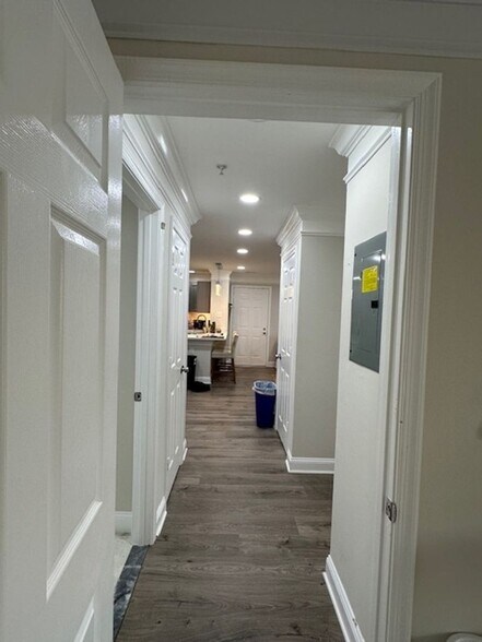 Building Photo - 12020 Amber Ridge Cir