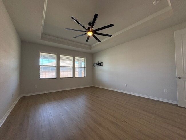 Building Photo - GORGEOUS NEWER HOME NEAR OSO BAY PRESERVE - MILITARY SPECIAL!