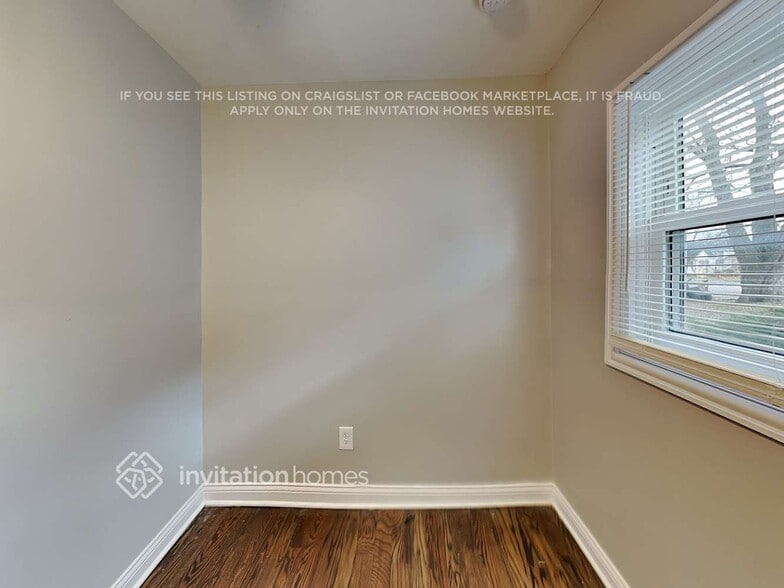 Building Photo - 10002 Merrimac Ave