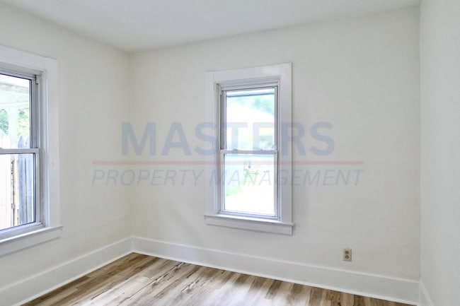 Building Photo - Beautiful Toledo 3 Bed House