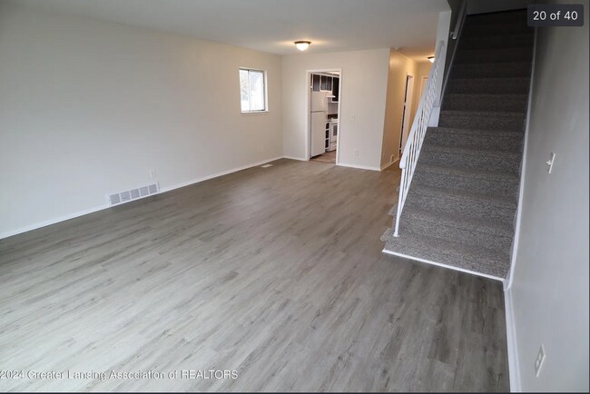 Building Photo - 3720 Malibu Dr