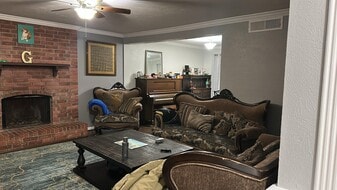 Building Photo - 5406 Fair Forest Dr