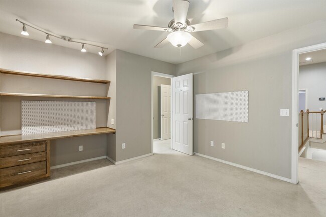 Building Photo - 10117 S 88th E Ave