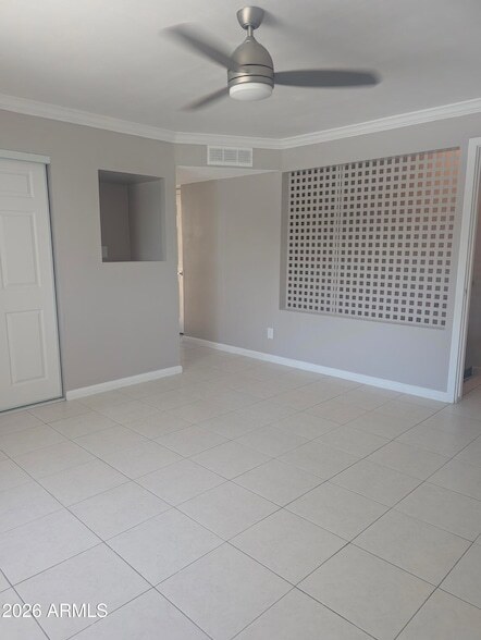 Building Photo - 7126 N 19th Ave