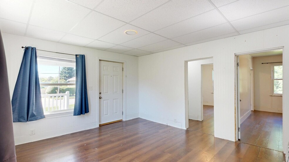 Building Photo - 2128 Fordney St