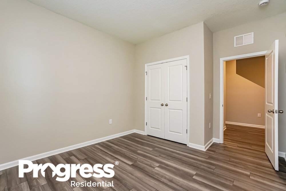 Building Photo - 811 Kings Pine Ct