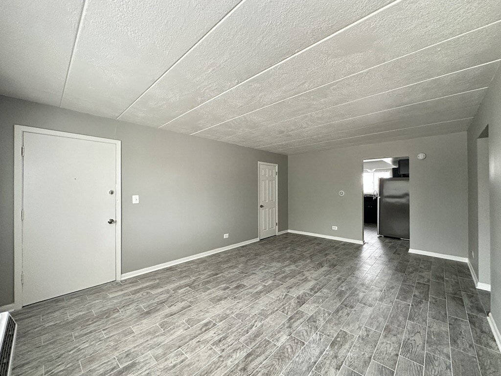 Building Photo - 1408 Carol St