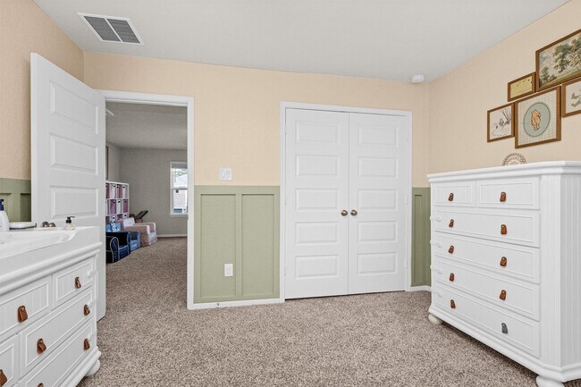 Building Photo - 18503 Sunrise Maple Dr