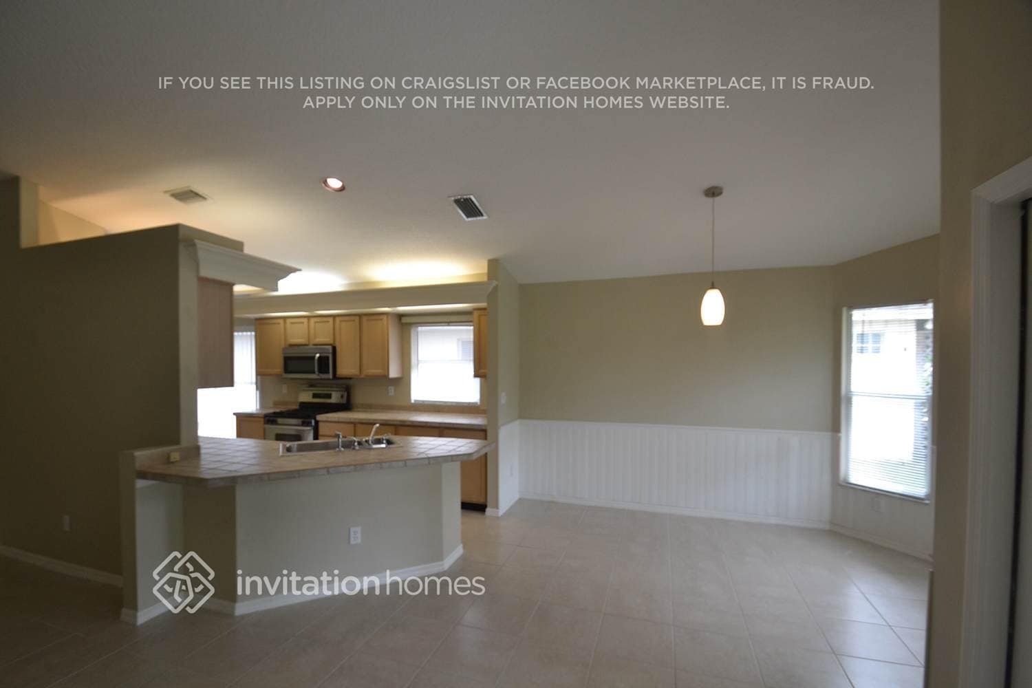 Building Photo - 1654 Wakefield Dr