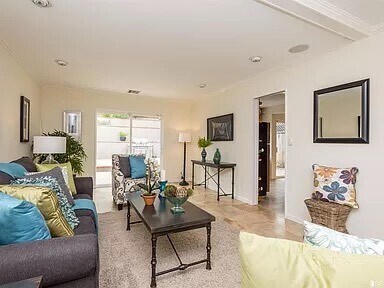 Building Photo - 49 Saint Michaels Ct