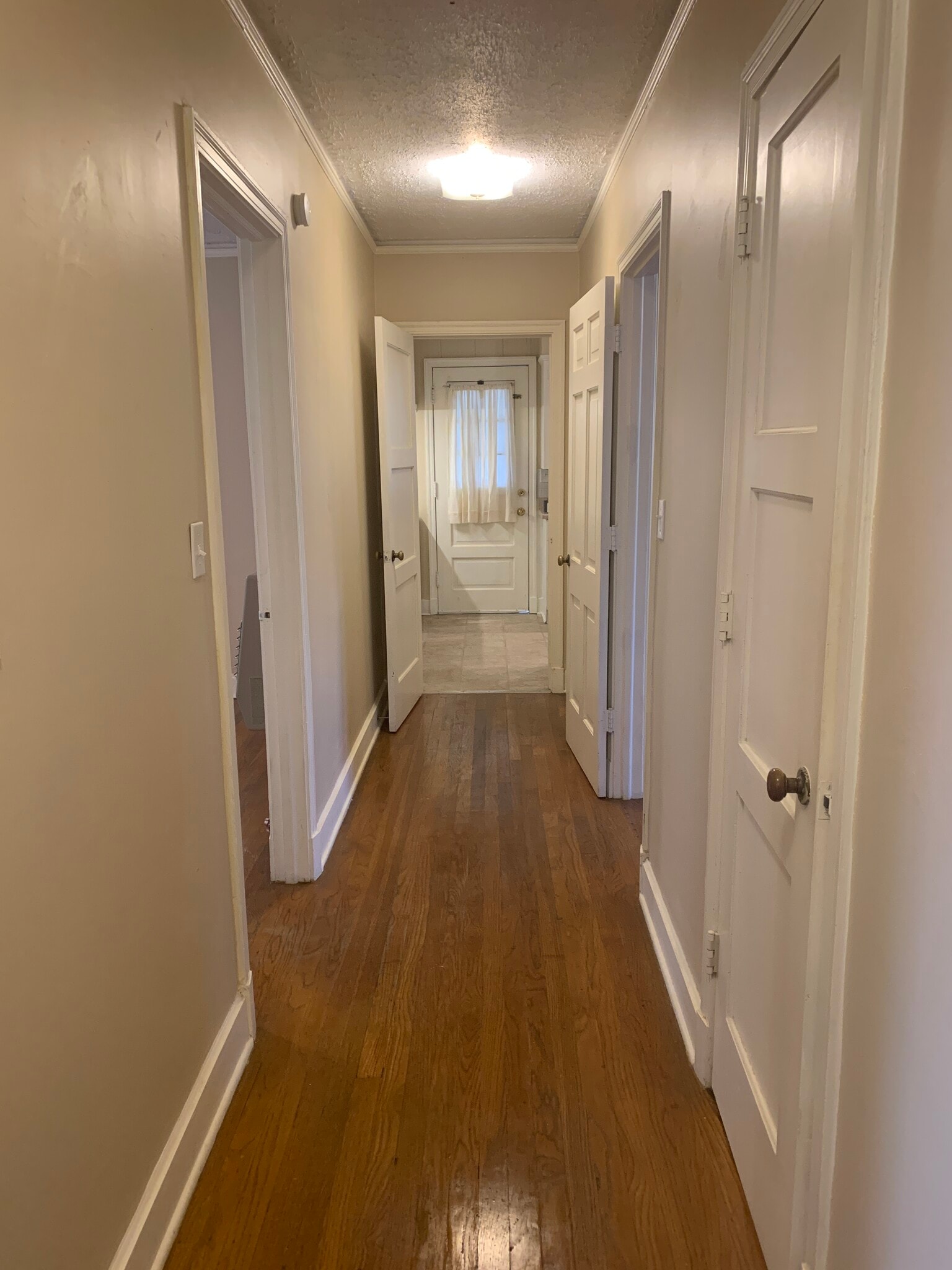 Hallway to Kitchen - 1623 Ivy St