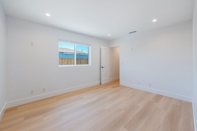 Building Photo - New Torrance Home!