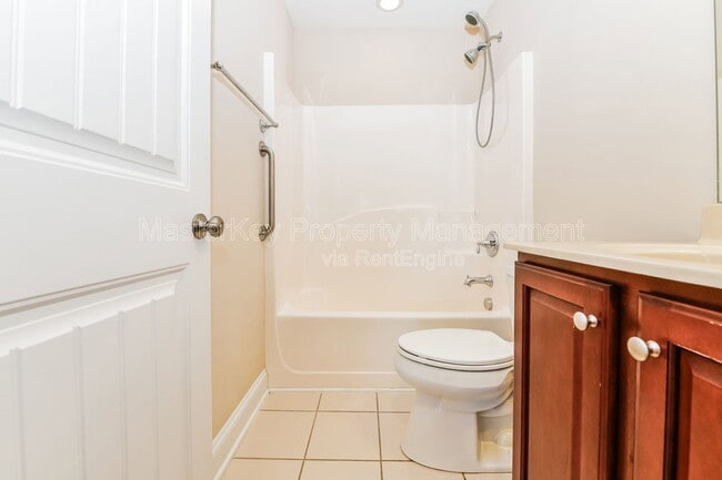 Building Photo - 906 Keaton Ridge Court