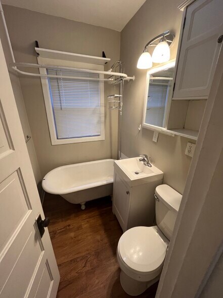 Building Photo - 1212 Vilas Ave