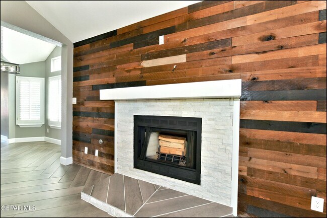 Building Photo - 2013 Sun Country Dr