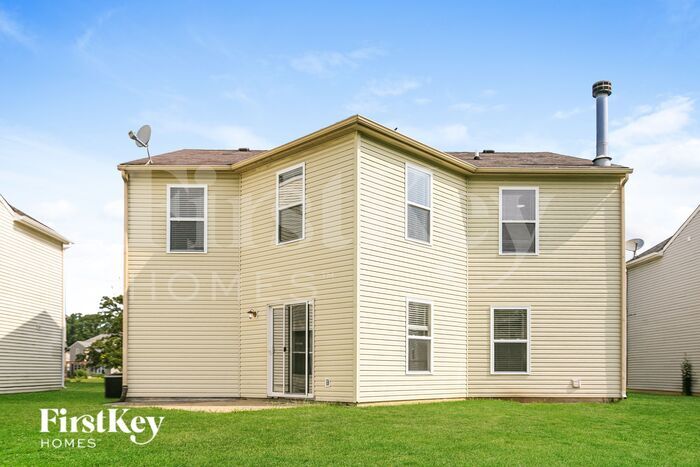 Building Photo - 10305 Kings Gap Way