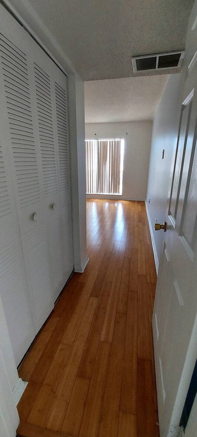 Building Photo - 2625 FL-590