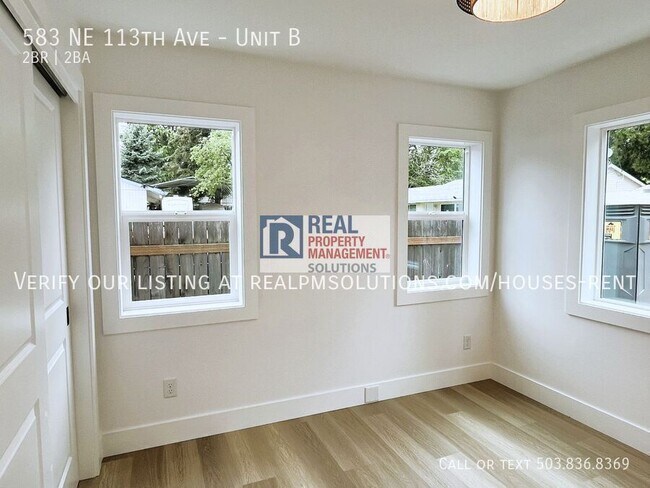 Building Photo - 583 NE 113th Ave