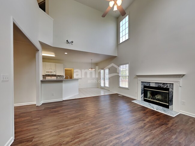 Building Photo - 3208 Marblewood Ct