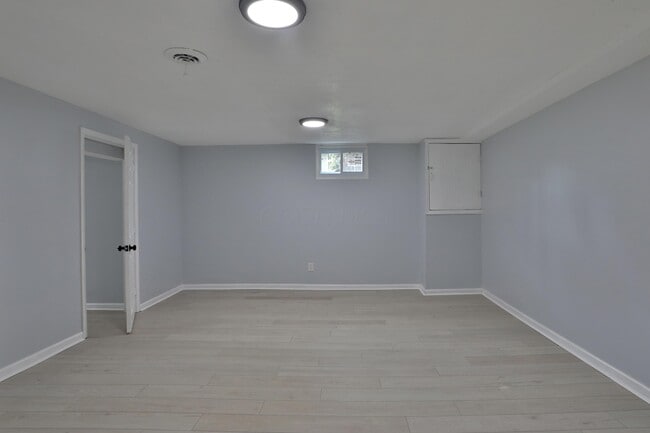 Building Photo - 4474 Starret Rd