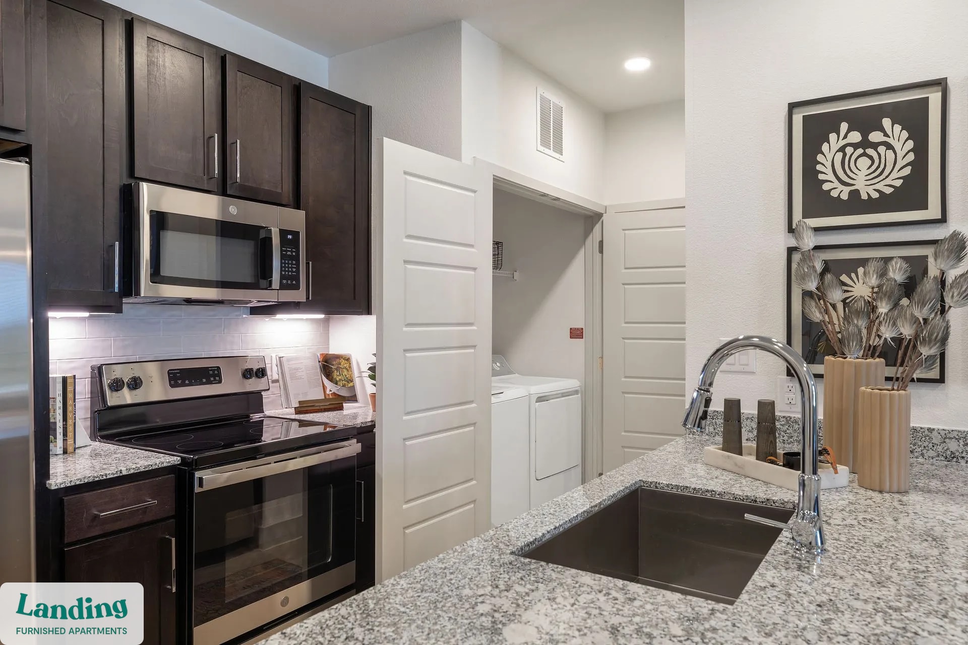 Building Photo - 8110 Blue Goose Rd