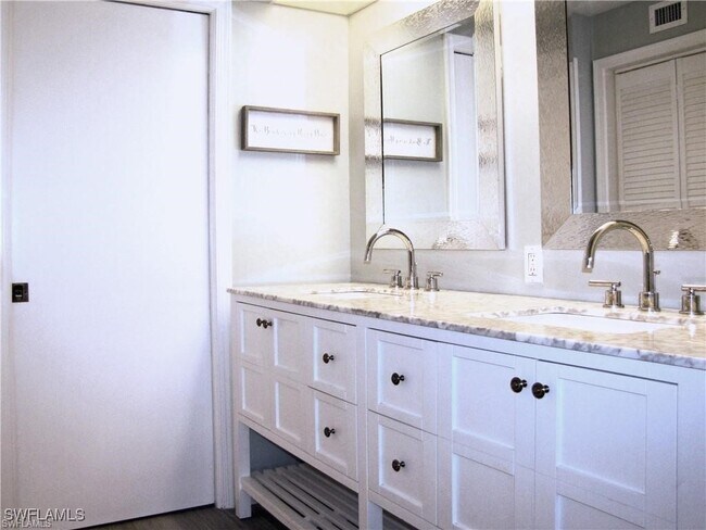 Building Photo - 218 Sugar Pine Ln