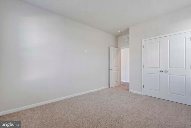 Building Photo - 5713 Haller Pl