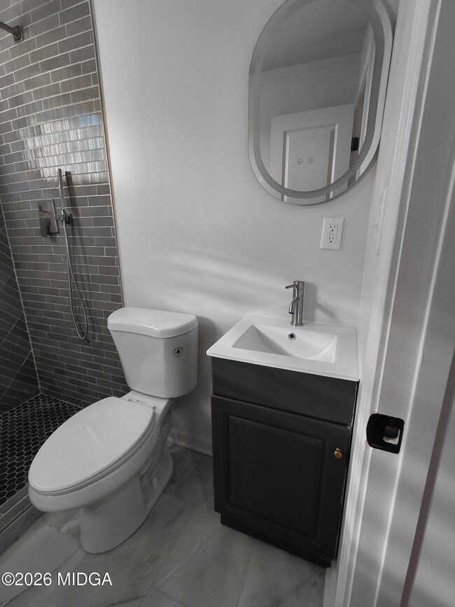 Building Photo - 344 Blossom Ave