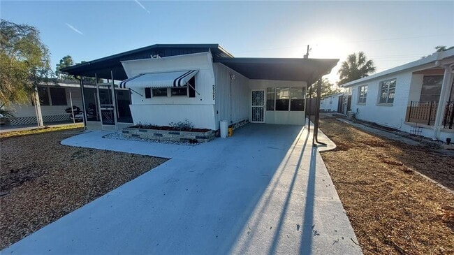 Building Photo - 2125 Kepner Dr