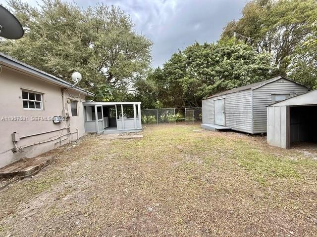 Building Photo - 4333 SW 51st St