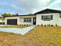 Building Photo - 2860 35th St S