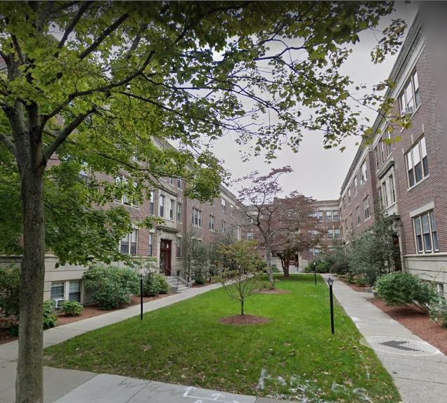 Building Photo - 15 Alton Pl