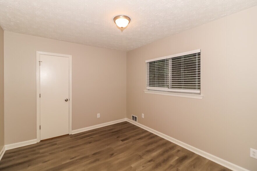 Building Photo - 4770 Millbank Ct