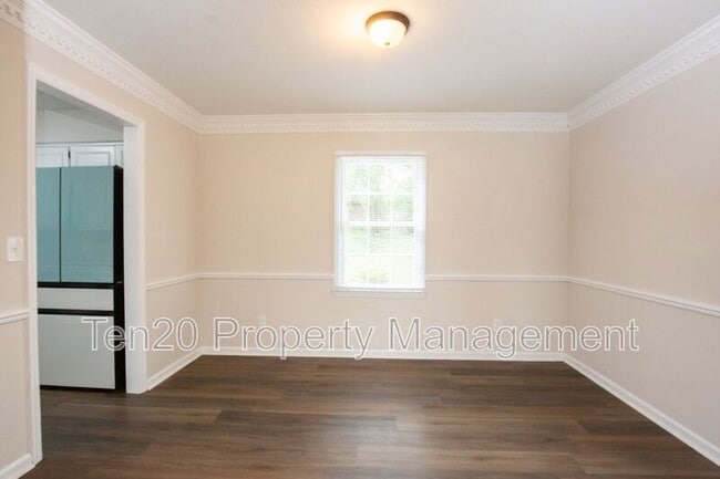 Building Photo - 4065 Windtree Ln