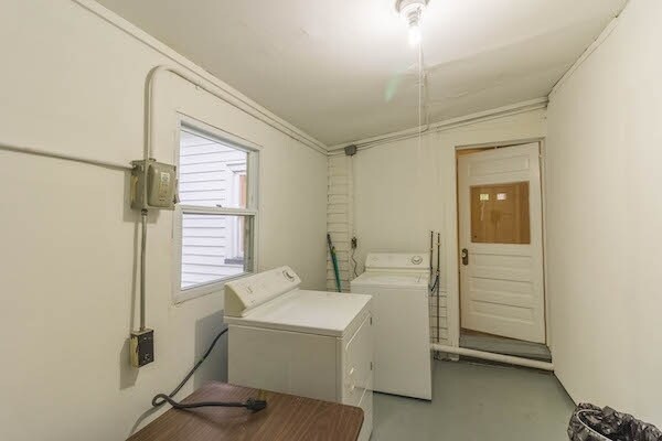 Building Photo - 8755 Jackson St