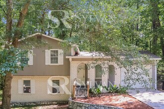 Building Photo - You are exactly where you ought to be!