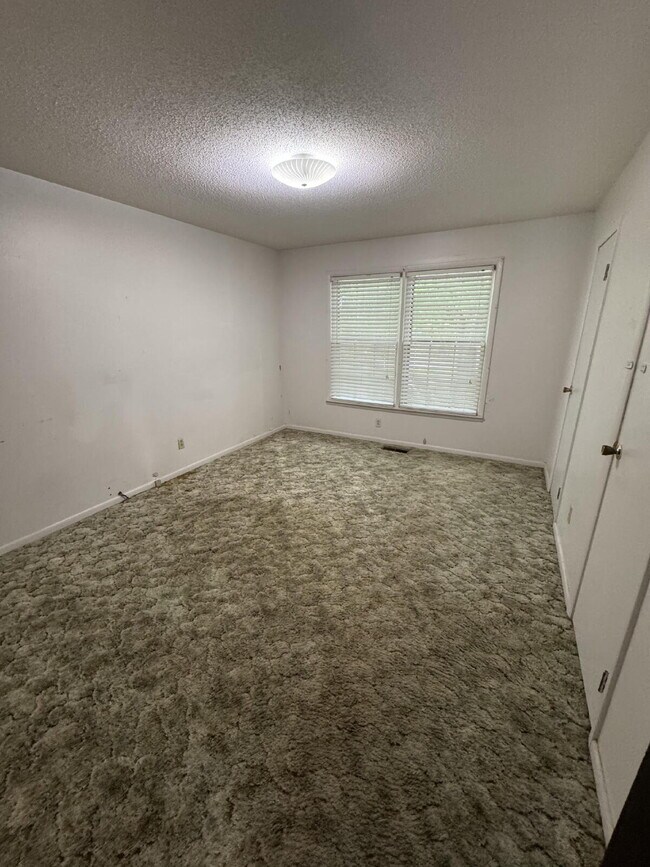 Building Photo - "Charming 3-Bedroom Home with 2 Full Baths in Rainsville – 1,410 Sq. Ft. of Cozy Comfort!"