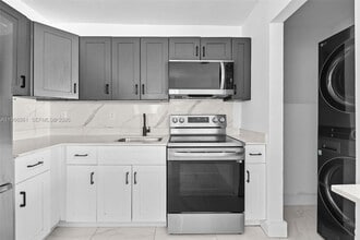 Building Photo - 1443 NW 34th St