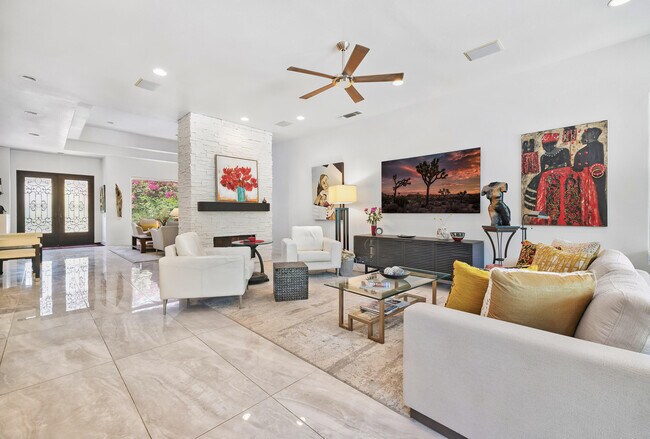 Building Photo - 4 Mesquite Ridge Ln