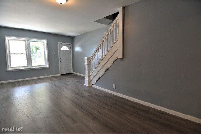 Primary Photo - 4 br, 1 bath House - 322 Hanover Ave