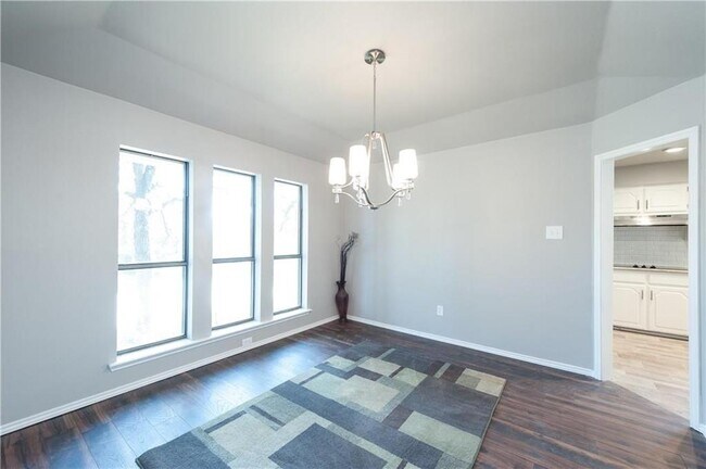 Building Photo - 509 Indian Creek Dr