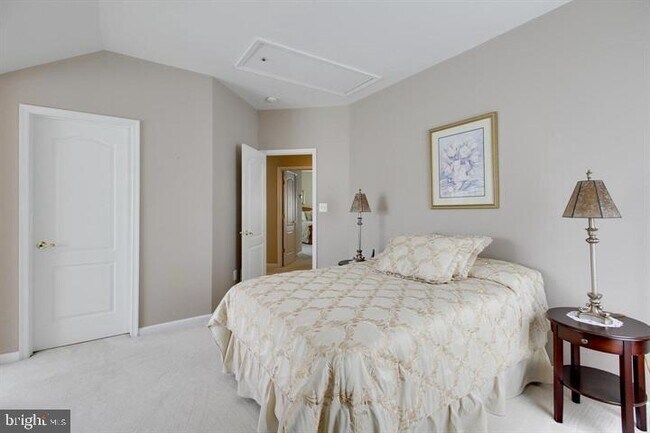Building Photo - 21516 Inman Park Pl