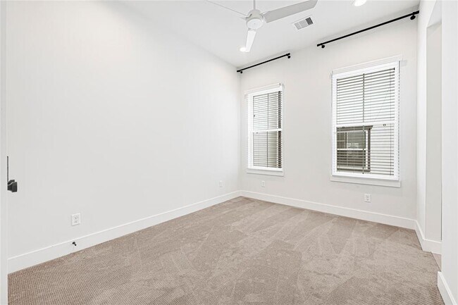 Building Photo - 5434 Wheatley St